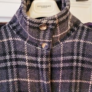 🎀 Burberry Classic Gray Plaid Long Coat